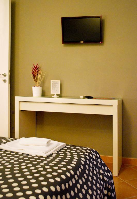 Bed And Breakfast Charming House Barletta Exterior photo